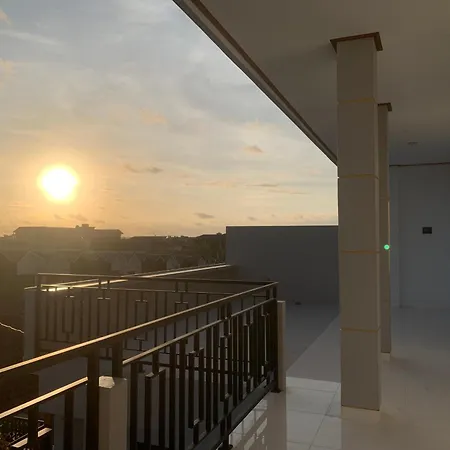 The Lima Home Stay In Canggu